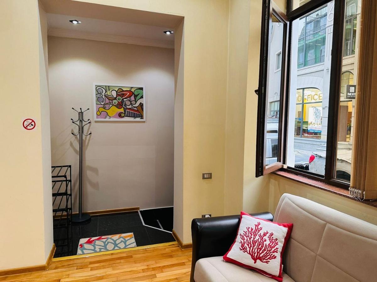 Old Batumi Apartment On Kostava 9 외부 사진