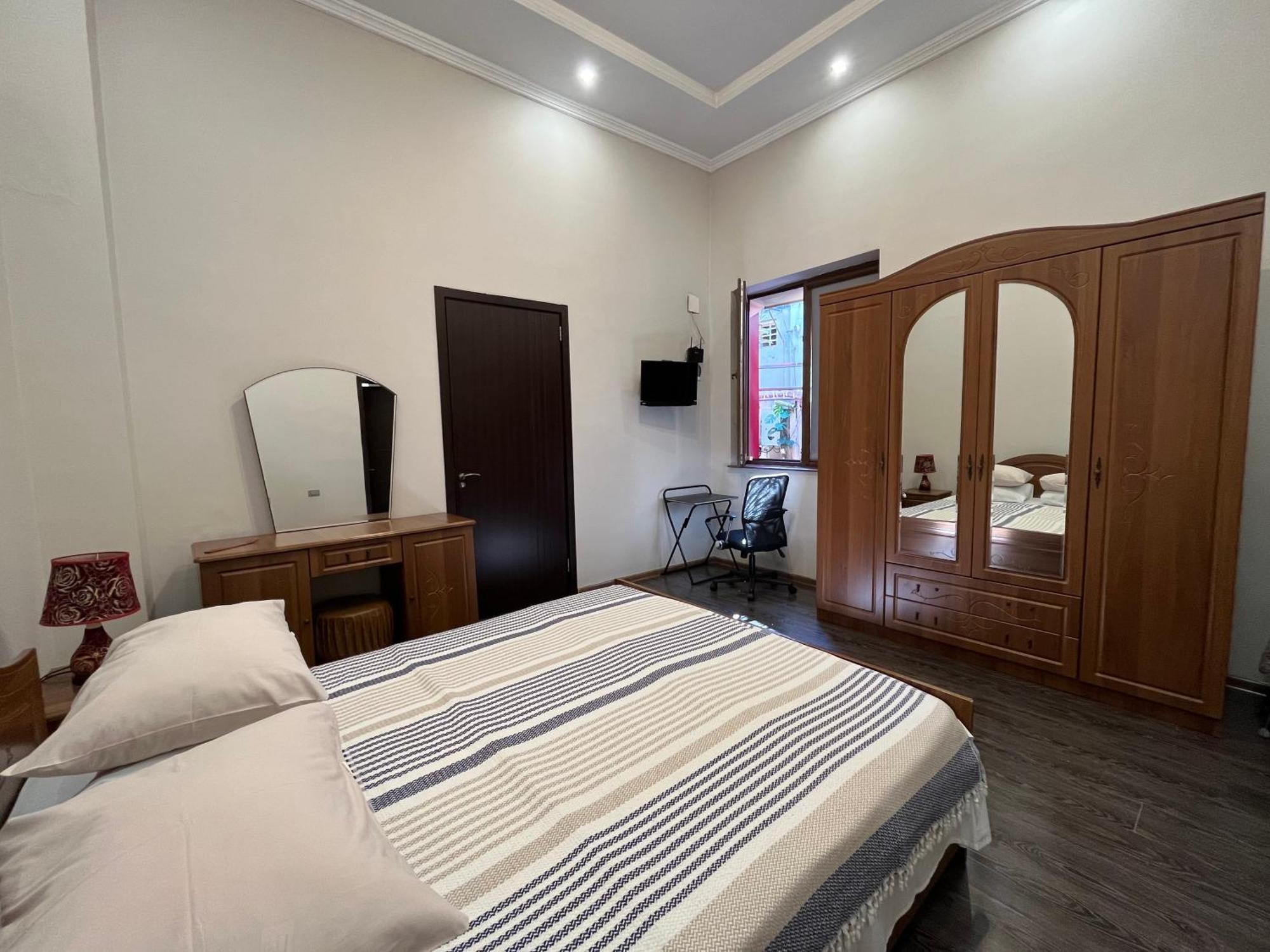 Old Batumi Apartment On Kostava 9 외부 사진